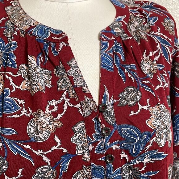 Lucky Brand | red and blue floral print top - Picture 3 of 10